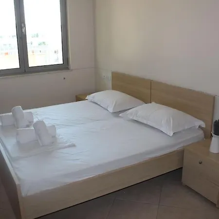 Lavandula Ring * تيرانا